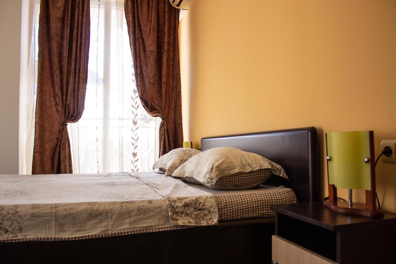 Central Couple Studio Pomorie Ngoại thất bức ảnh