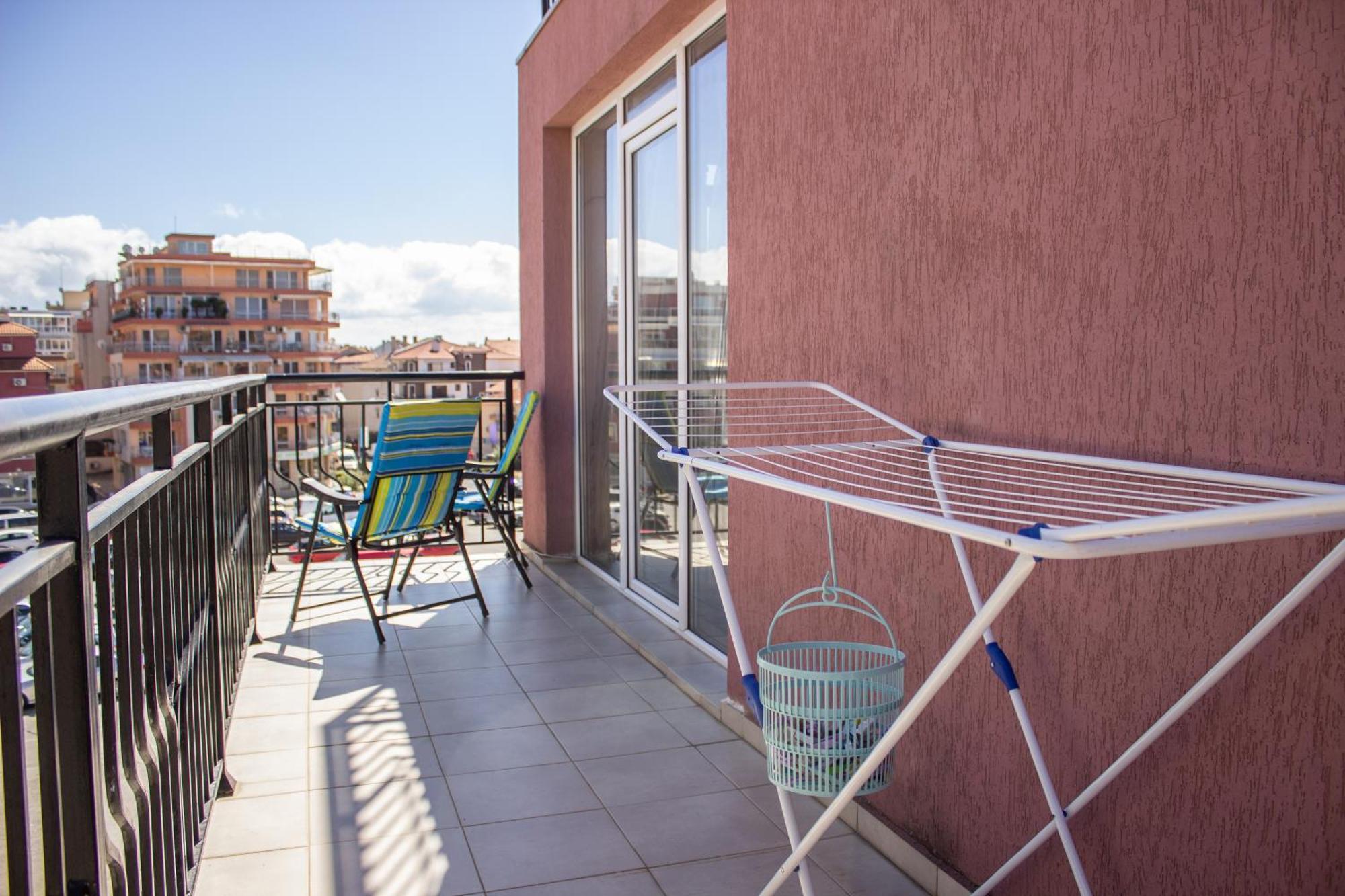 Central Couple Studio Pomorie Ngoại thất bức ảnh