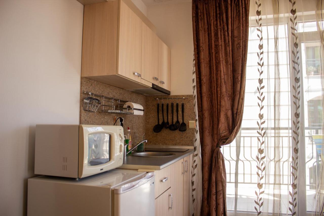 Central Couple Studio Pomorie Ngoại thất bức ảnh